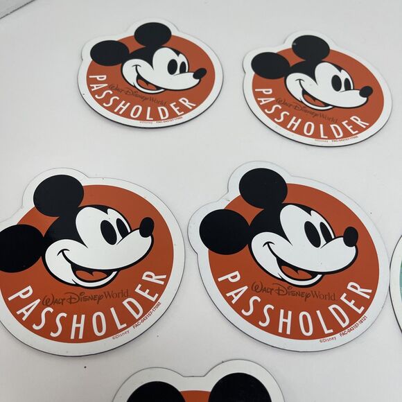 WDW Passholder Magnets LOT Of 8 Pluto Mickey Goofy Walt Disney World - Picture 2 of 5